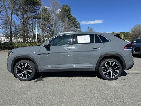 Used 2024 Volkswagen Atlas Cross Sport SEL Premium R-Line AWD/4WD image 2