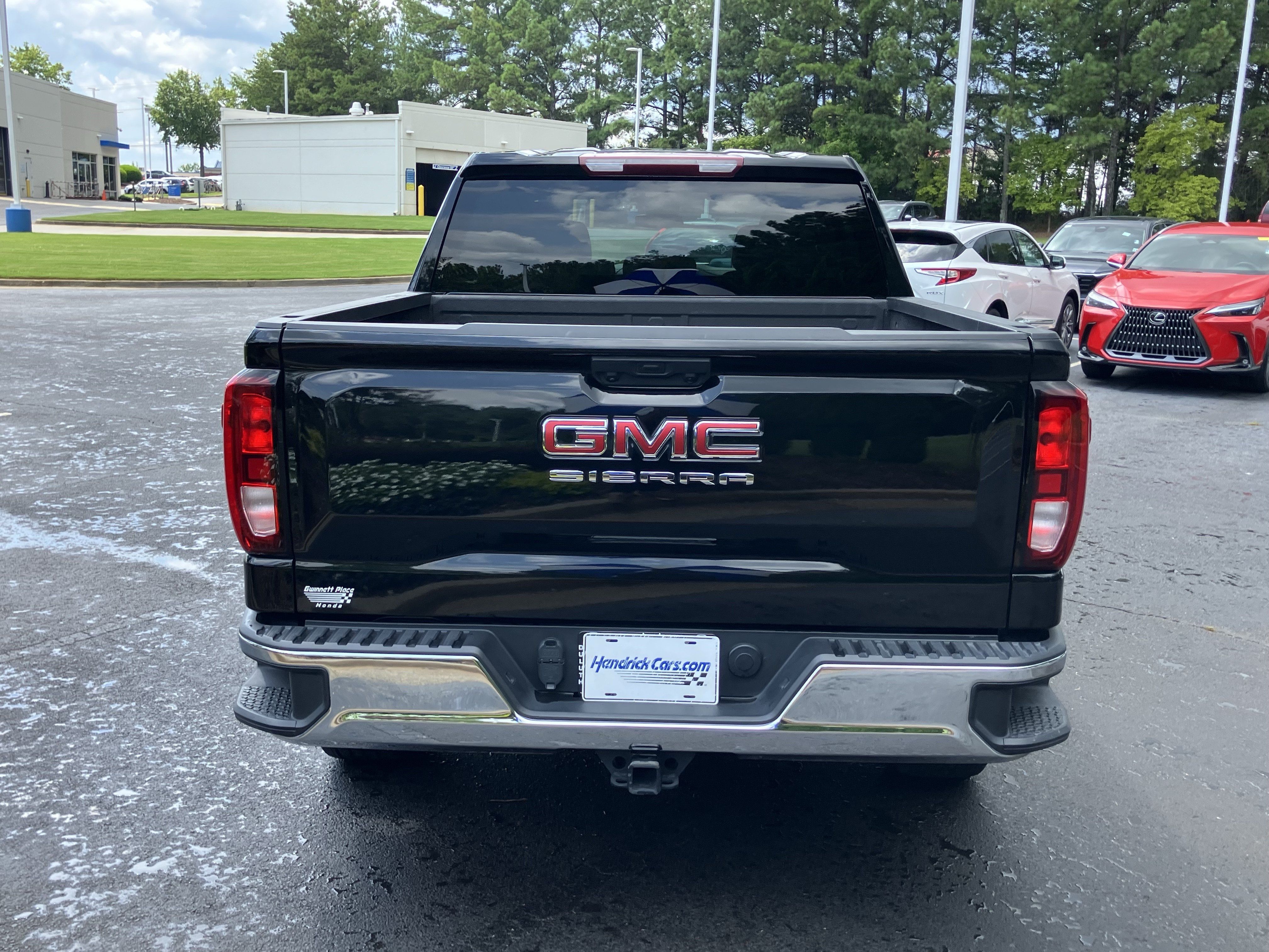 Used 2024 GMC Sierra 1500 Pro w/ Pro Value Package AWD/4WD image 9
