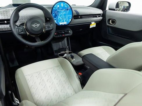 Certified 2025 MINI Cooper S image 20