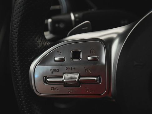 Used 2022 Mercedes-Benz C 300 4MATIC Coupe image 23