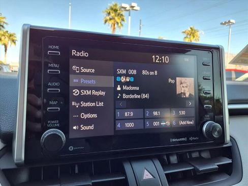 Used 2019 Toyota RAV4 XLE image 5