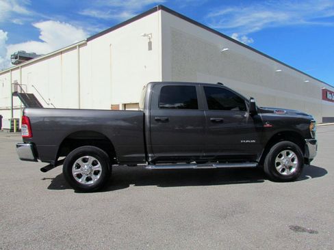Used 2024 RAM 2500 Big Horn AWD/4WD image 10