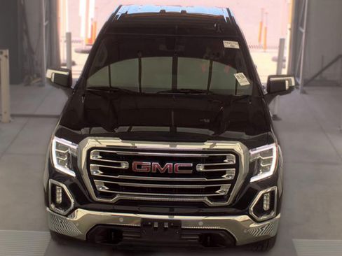 Used 2021 GMC Sierra 1500 SLT RWD image 2