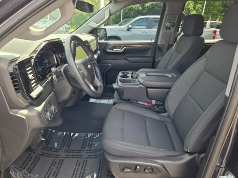 Certified 2023 Chevrolet Silverado 1500 LT AWD/4WD image 22