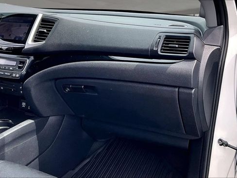 Used 2018 Honda Pilot Elite image 17