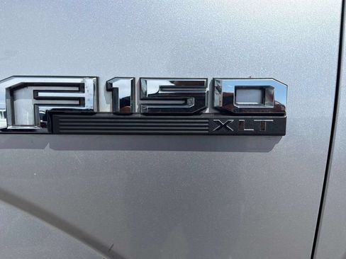 Used 2019 Ford F150 XLT w/ Equipment Group 302A Luxury AWD/4WD image 21
