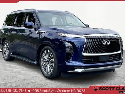 Used 2025 INFINITI QX80 Sensory