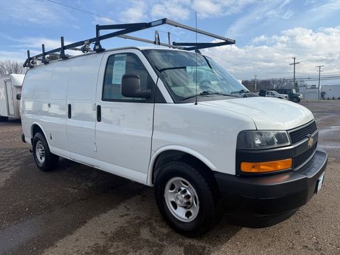 Used 2020 Chevrolet Express 2500 w/ Driver Convenience Package image 3