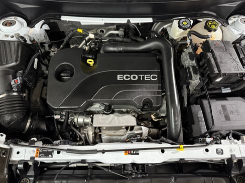 Used 2022 GMC Terrain SLT image 44