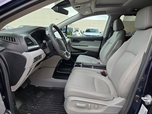 Used 2024 Honda Odyssey EX-L image 9