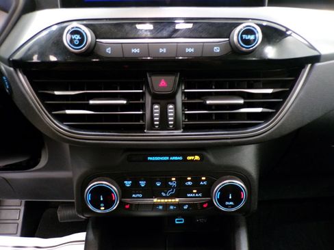 Used 2023 Ford Escape Active AWD/4WD image 27