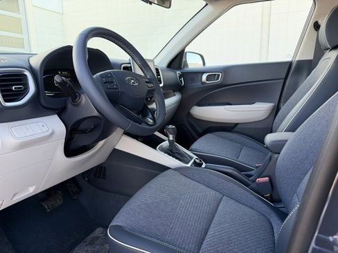 New 2026 Hyundai Venue SEL image 13