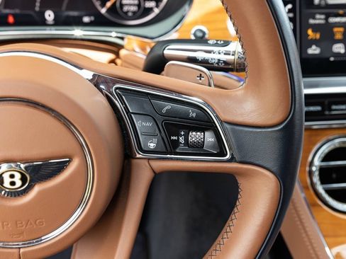 Used 2020 Bentley Continental GT AWD/4WD image 39