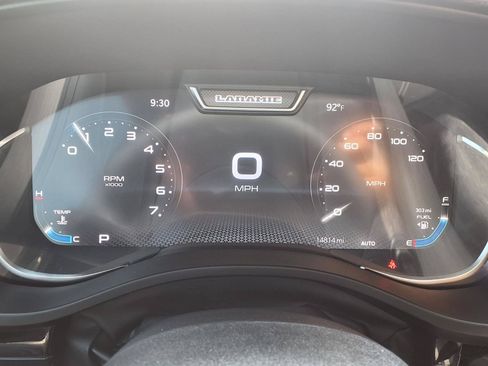 Used 2025 RAM 1500 Laramie w/ Night Edition AWD/4WD image 16
