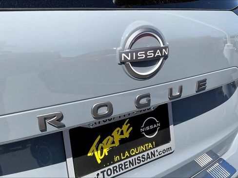 New 2026 Nissan Rogue SV w/ SV Premium Package FWD image 12