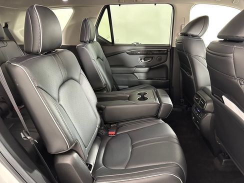 Used 2025 Honda Pilot Elite image 20