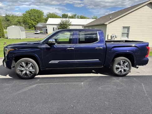 Certified 2025 Toyota Tundra Capstone AWD/4WD image 6