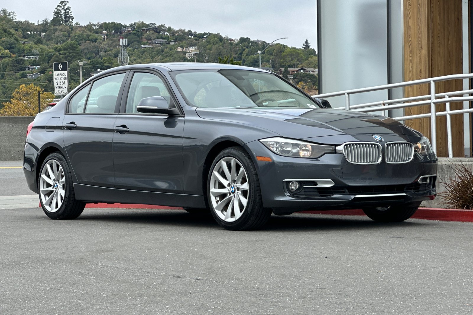 Used 2012 BMW 328i Sedan RWD image 9