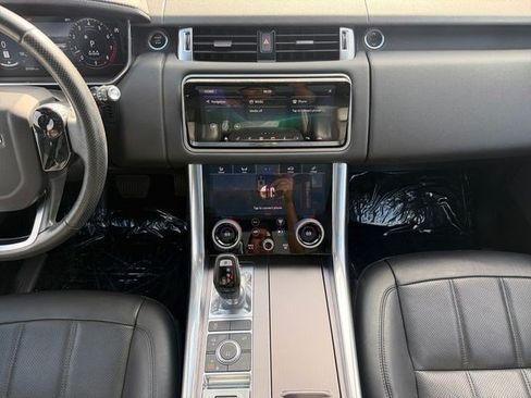 Used 2019 Land Rover Range Rover Sport HSE AWD/4WD image 15