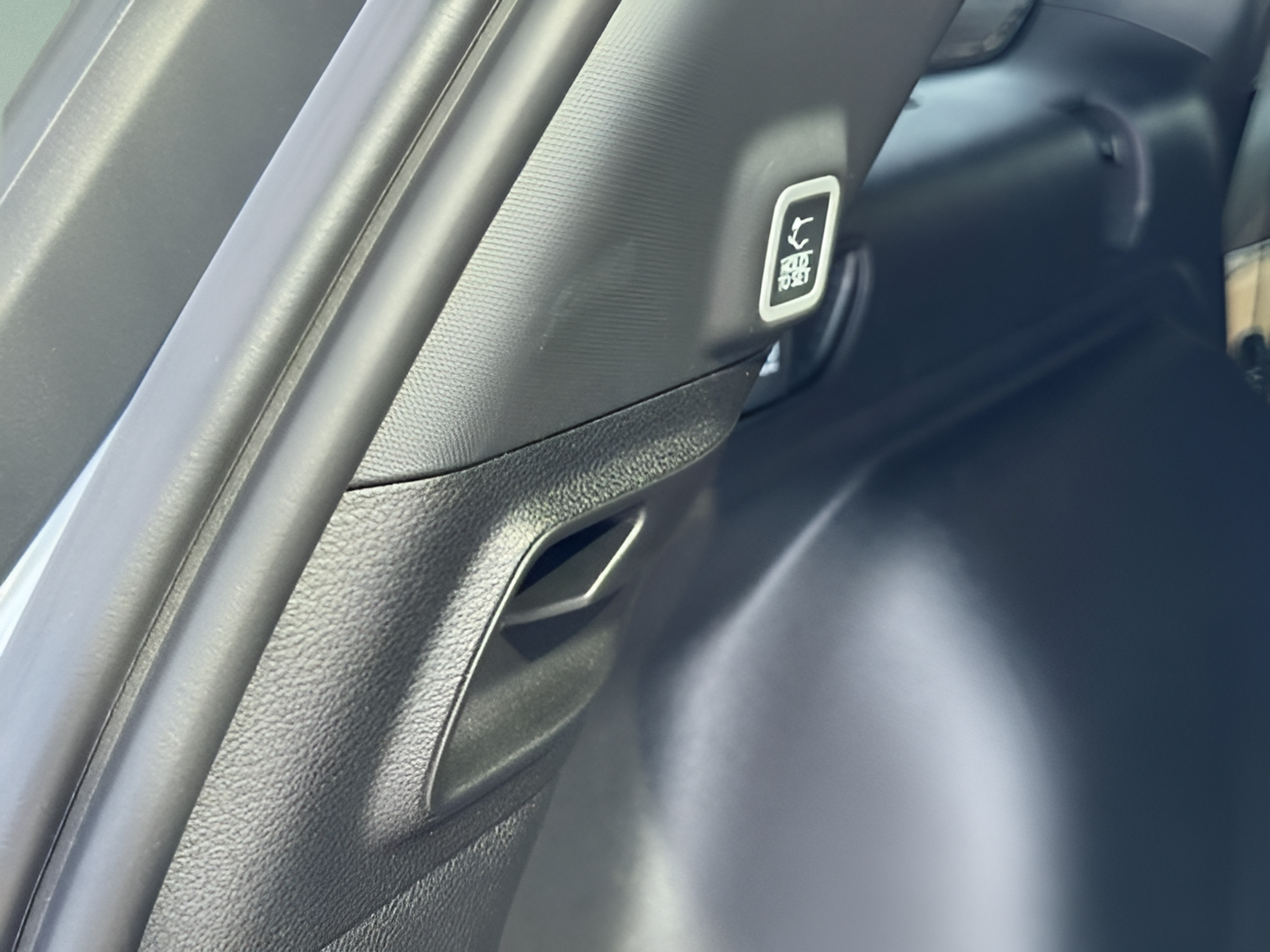New 2026 Jeep Grand Cherokee Limited AWD/4WD image 10