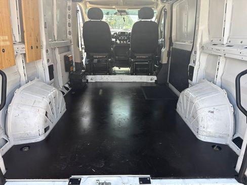 Used 2018 RAM ProMaster 1500 w/ Interior Convenience Group image 12