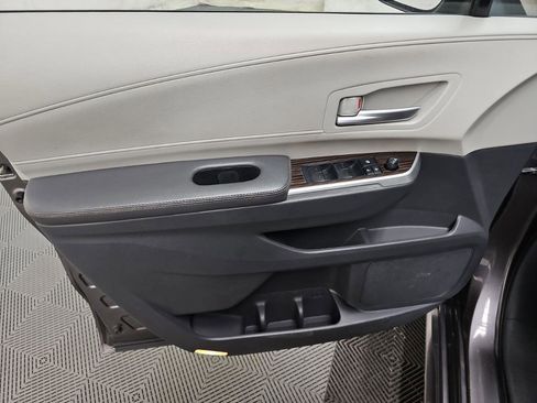 Used 2021 Toyota Sienna XLE FWD image 10