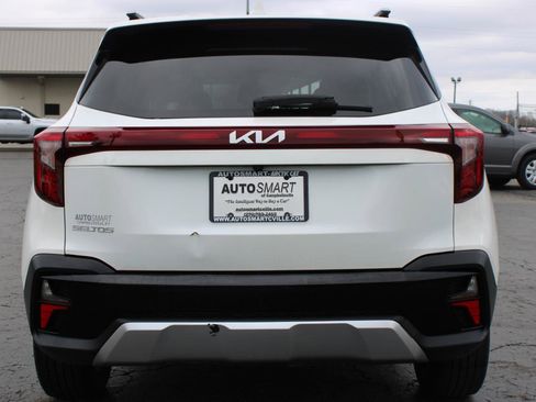 Used 2024 Kia Seltos S image 5
