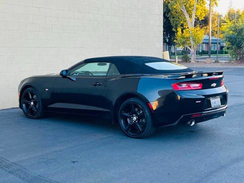 Used 2017 Chevrolet Camaro SS image 5
