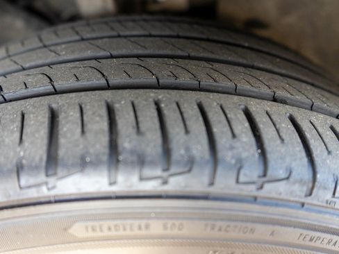 Used 2017 Audi A4 2.0T Ultra Premium w/ Convenience Package image 38