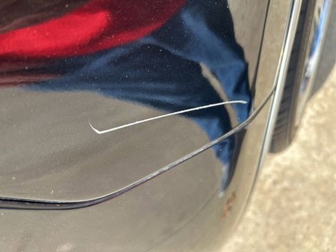 Used 2013 Lincoln MKX FWD image 5