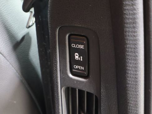 Used 2025 Honda Odyssey Sport-L image 24