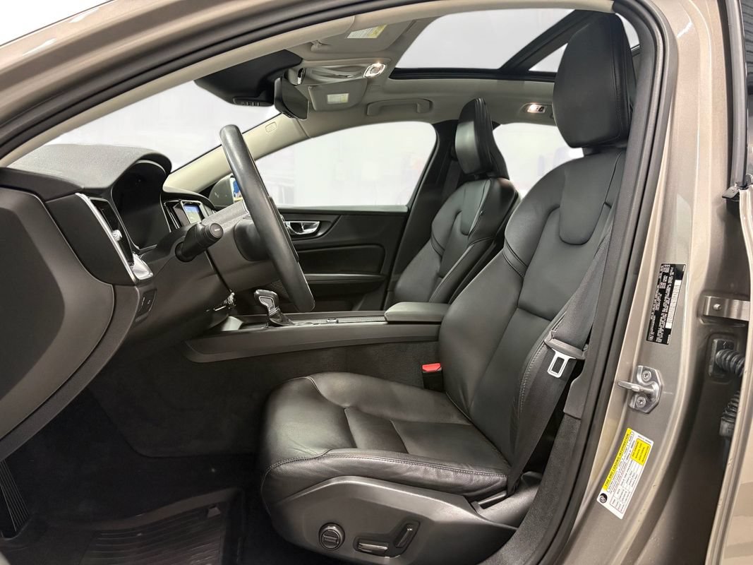 Used 2019 Volvo S60 T6 Momentum w/ Premium Package AWD/4WD image 10