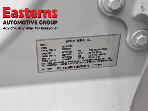 Used 2021 Tesla Model Y Long Range AWD/4WD image 29