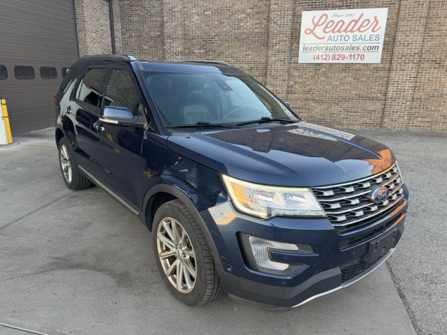 Used 2017 Ford Explorer Limited w/ Equipment Group 301A AWD/4WD image 1