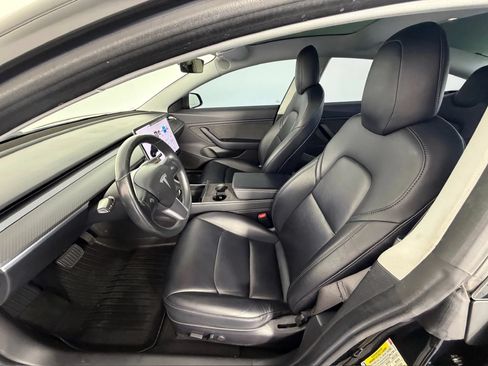 Used 2018 Tesla Model 3 Long Range RWD image 24