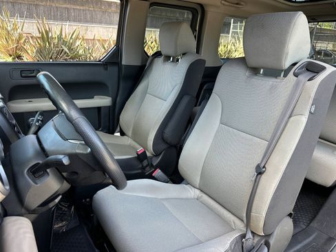 Used 2007 Honda Element EX image 13