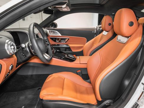 Used 2025 Mercedes-Benz AMG GT 63 image 2