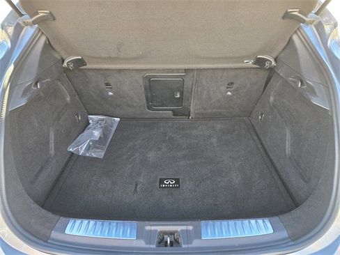 Used 2019 INFINITI QX30 w/ Cargo Package image 19