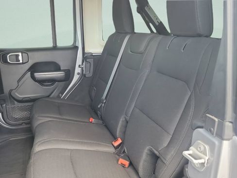 Used 2020 Jeep Wrangler Unlimited Sport S AWD/4WD image 11