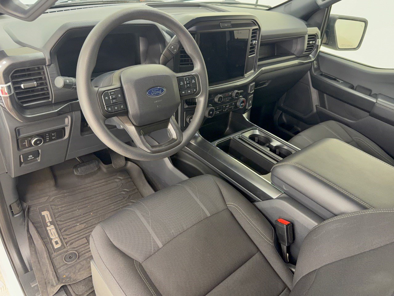 Used 2026 Ford F150 STX w/ Equipment Group 200A RWD image 4