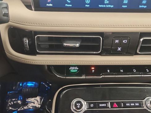 Used 2022 Lincoln Nautilus Reserve image 23