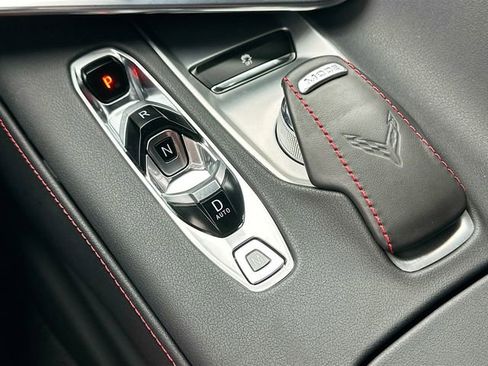 Used 2023 Chevrolet Corvette Stingray w/ Z51 Performance Package image 16