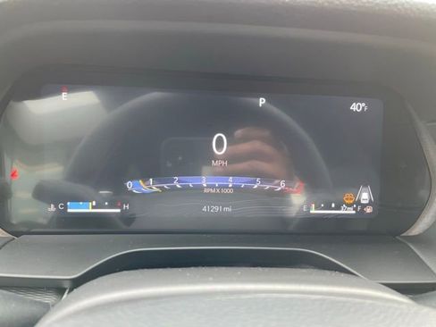 Used 2025 Jeep Grand Cherokee L Altitude image 19