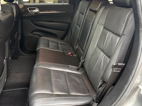 Used 2013 Jeep Grand Cherokee Laredo image 13