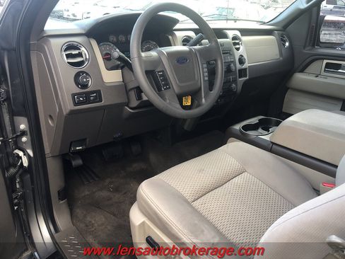 Used 2010 Ford F150 Lariat image 10