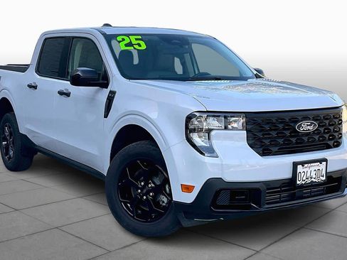 Used 2025 Ford Maverick XLT w/ XLT Luxury Package image 2