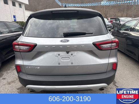 Used 2024 Ford Escape Active w/ Cold Weather Package FWD image 8