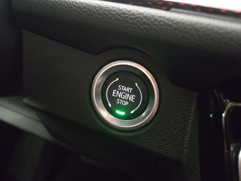 Certified 2025 Chevrolet Traverse Z71 image 27