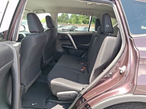Used 2018 Toyota RAV4 LE w/ All Weather Liner Package AWD/4WD image 11