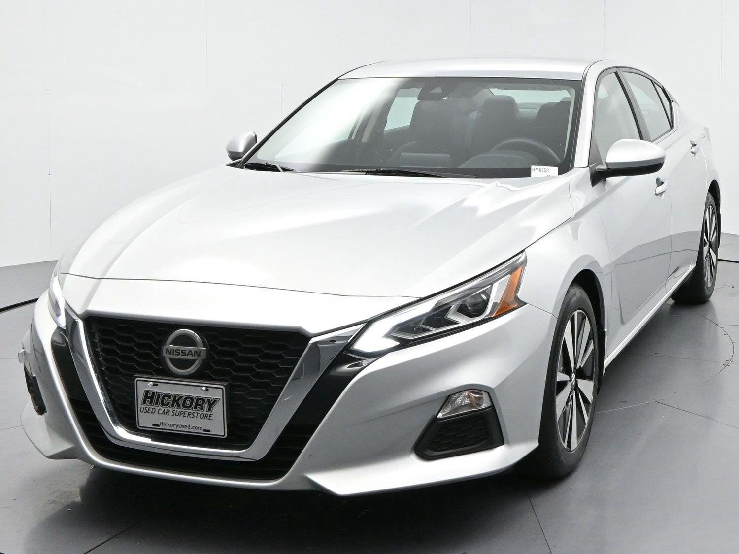 Used 2022 Nissan Altima 2.5 SV FWD image 3